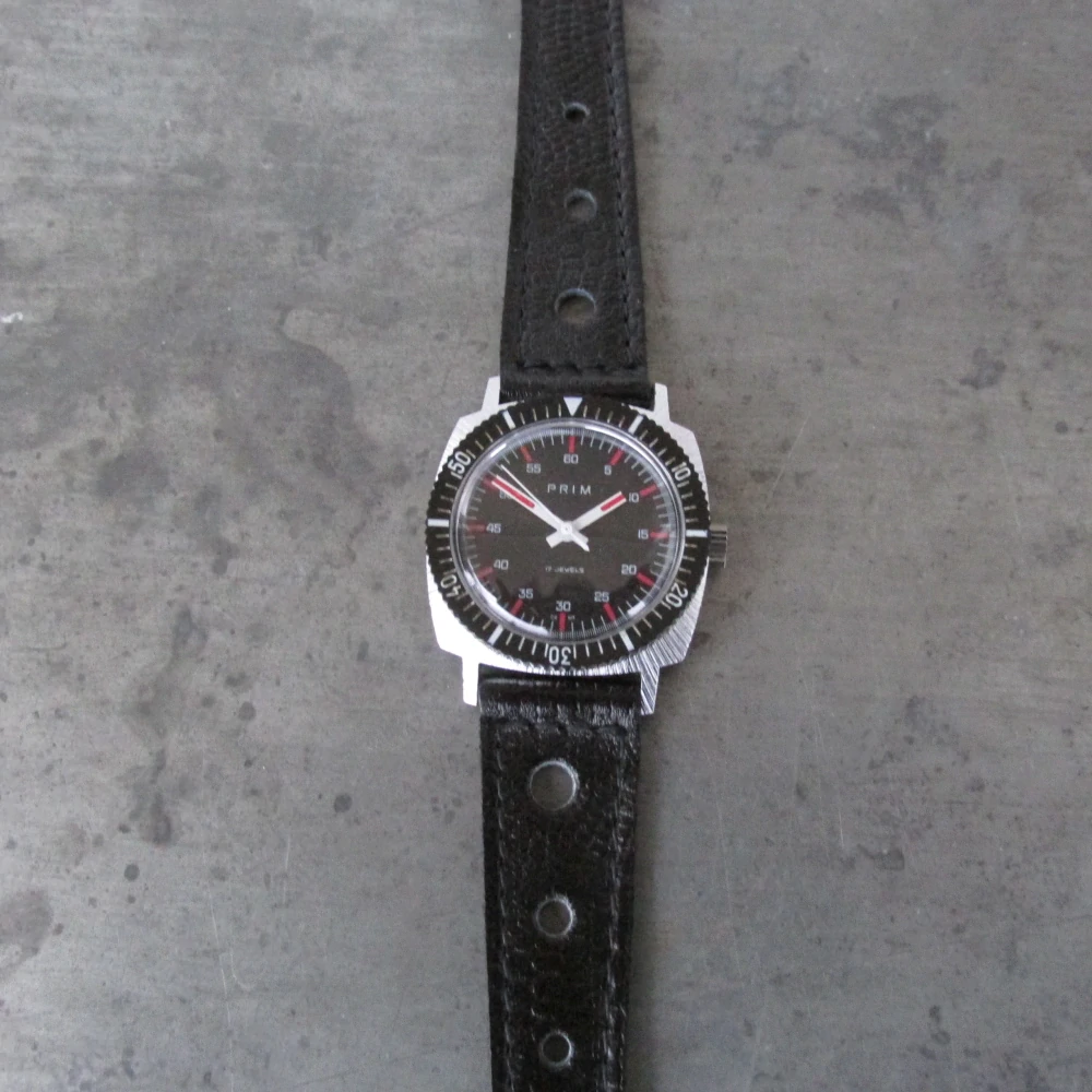 Náramkové hodinky PRIM Sporty z roku 1982