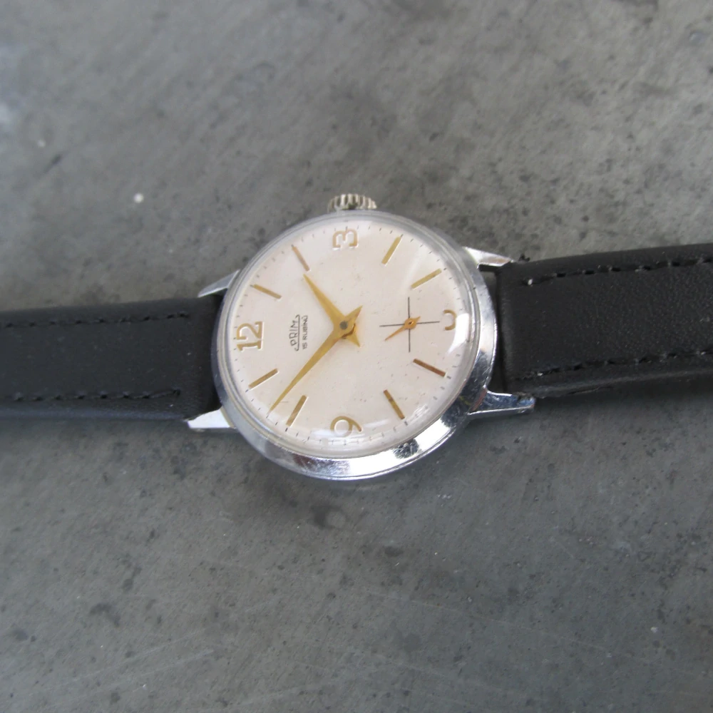 Dámské náramkové hodinky Prim z roku 1961