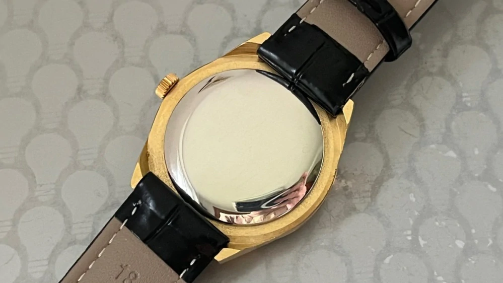 Náramkové hodinky Prim, vyrobeny v roce 1982