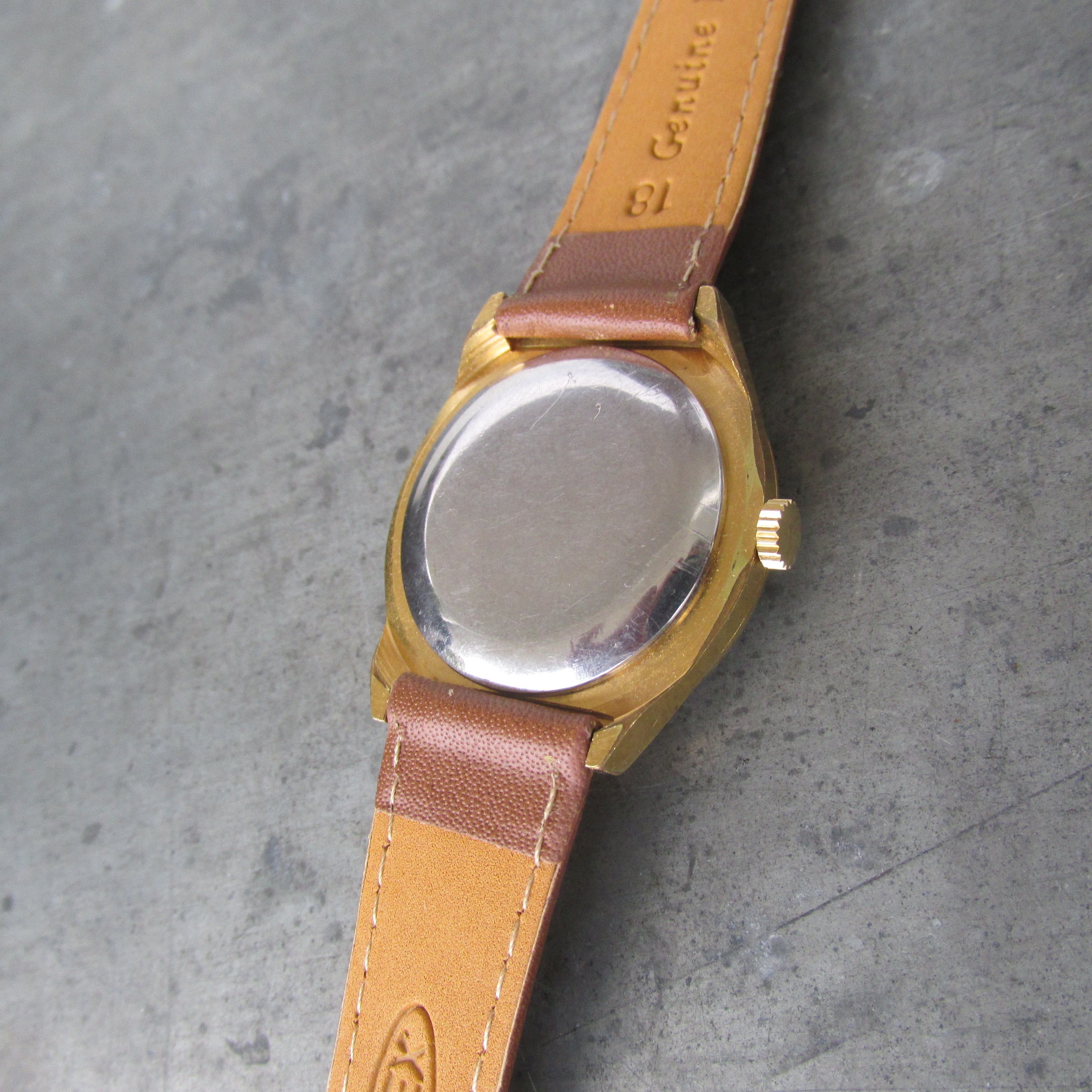 Náramkové hodinky PRIM ala "Rolex" z roku 1984 ve zlaceném pouzdře